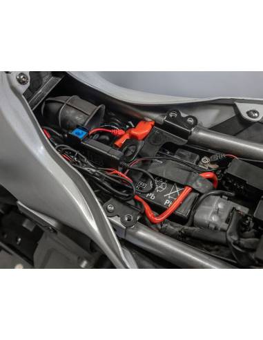 Adaptador Impermeable QUAD LOCK 12V A...