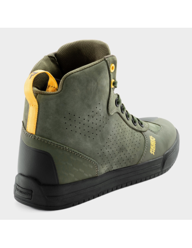 Botas REBELHORN Cuero Spike Oliva