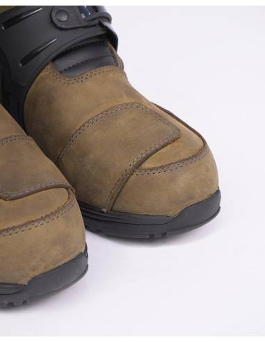 Botas BY CITY Off-Road Marrón